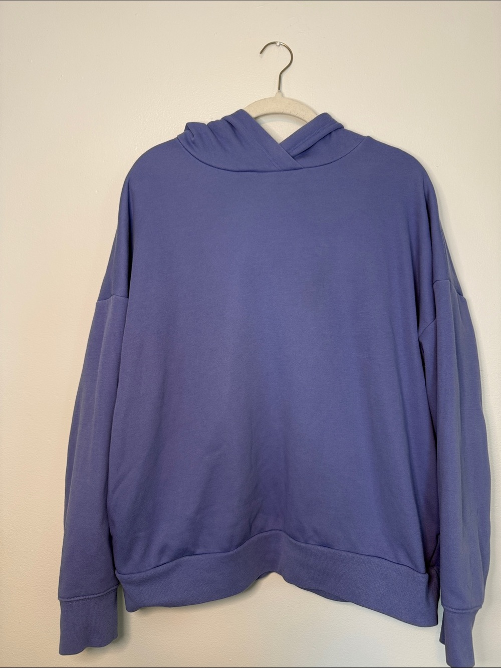 Fabletics Lavender Crewneck Hoodie Women’s Large